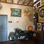 Rock Wood Hotel